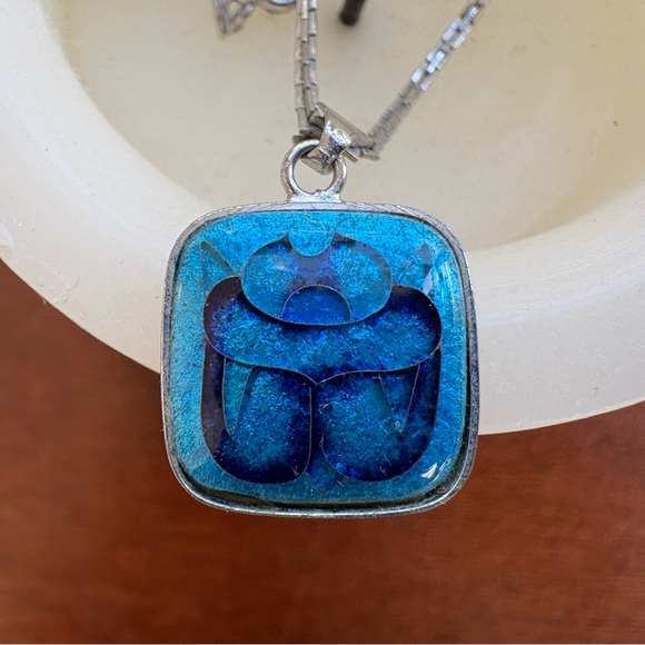 Vintage 1940s -1950s Sterling Silver Egyptian Revival Scarab Enamel Necklace✨ - Picture 8 of 15